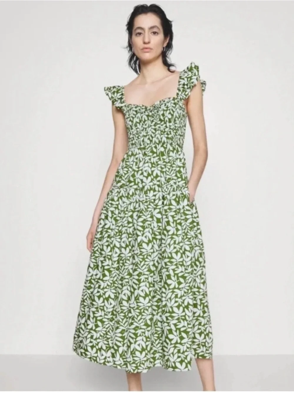 Abercrombie & Fitch Green and White Leaf-Print Maxi Dress
